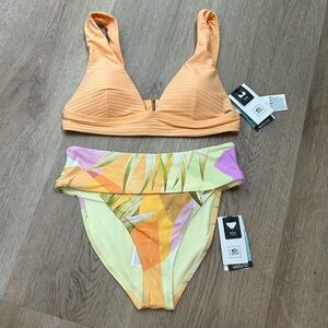 NWT Ripcurl 2 Piece Bikini Set Ribbed High Waist Tropical Top M Bottom S